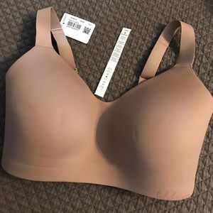 NWT lululemon hold true bra